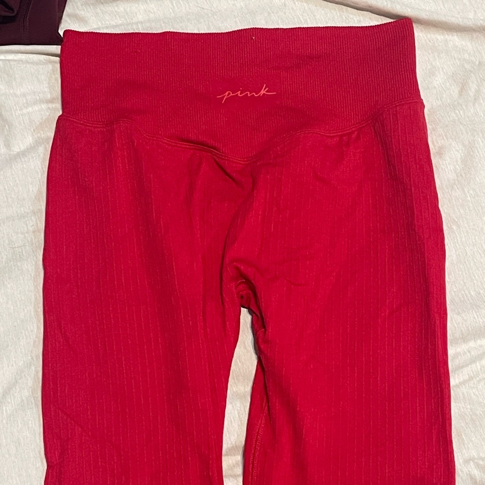 Brand pink leggings
